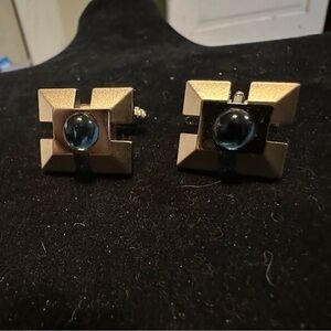 Hickok Vintage Blue Gemstone Square Cufflinks for Men